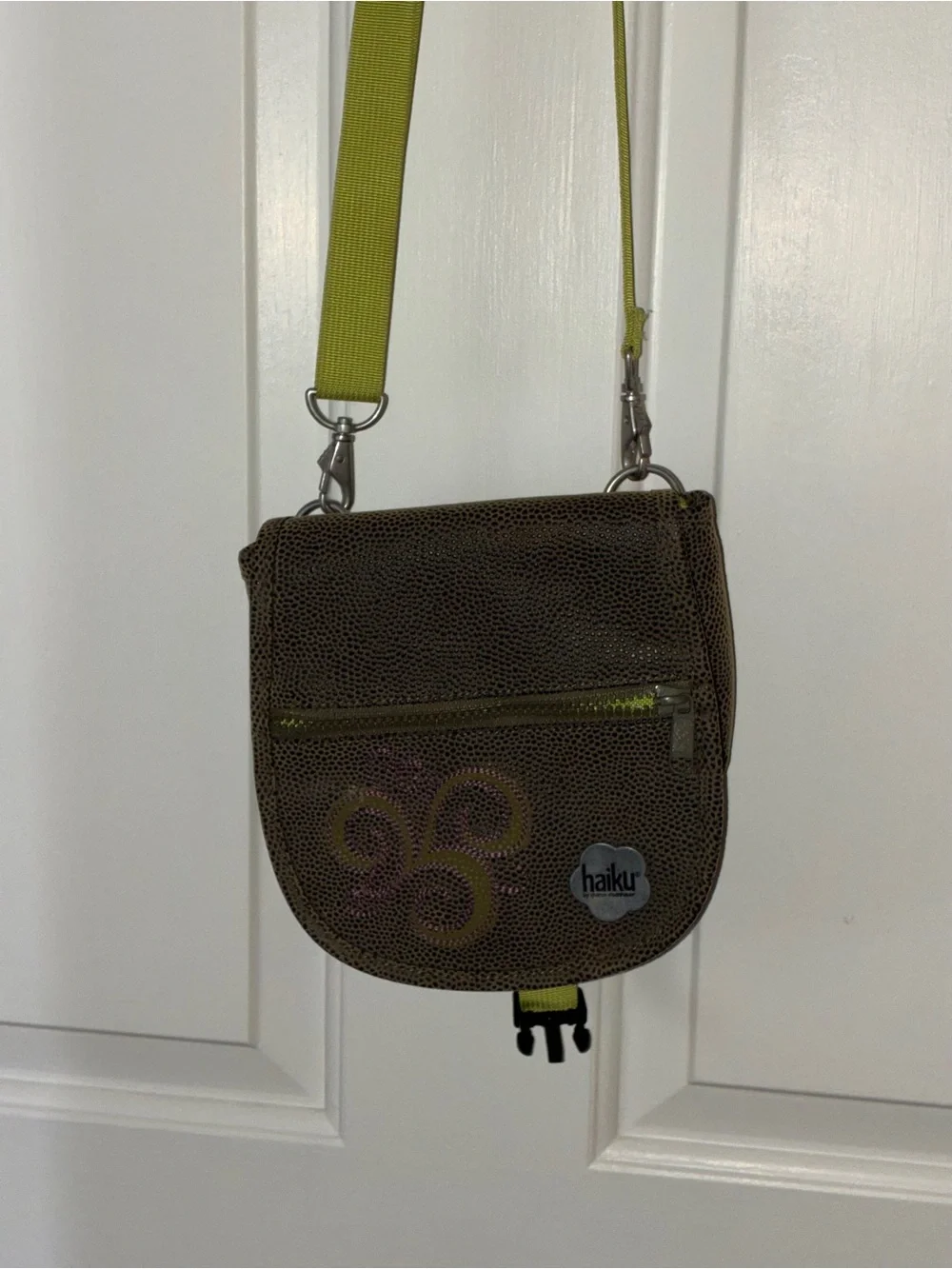 Haiku Olive Crossbody‎ Bag with Lime Strap with Embroidery